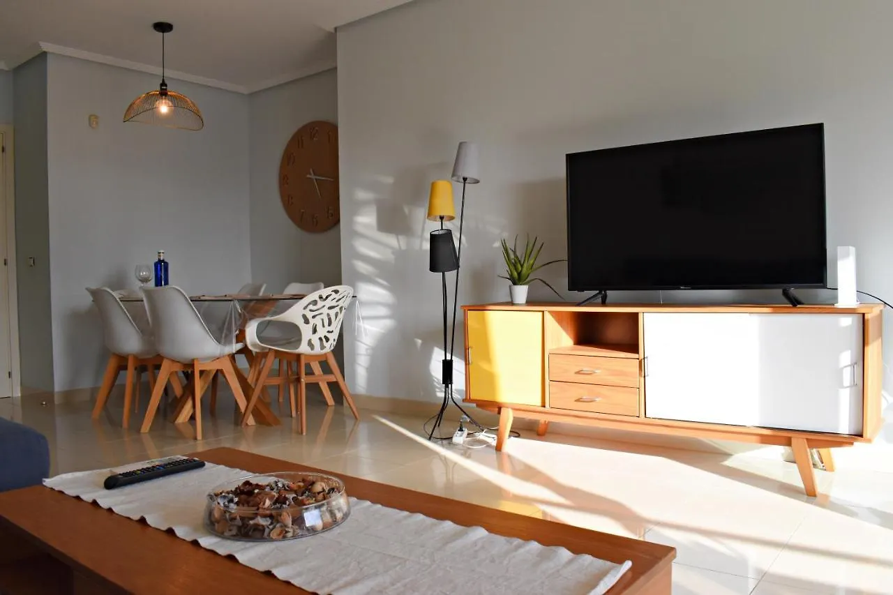Fabuloso Apartamento En Primera Linea De Playa Con Parking Privado Malaga